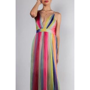 Beautiful NWT Luxxel Maxi Dress
